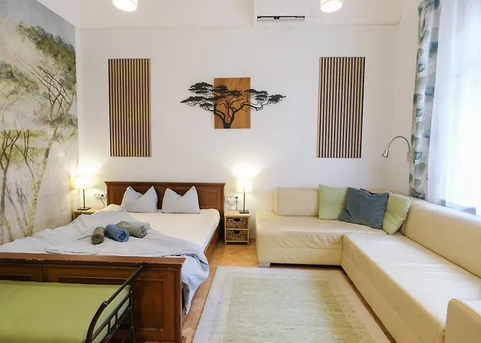 Acacia Hostel