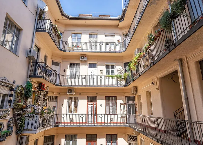Acacia Hostel