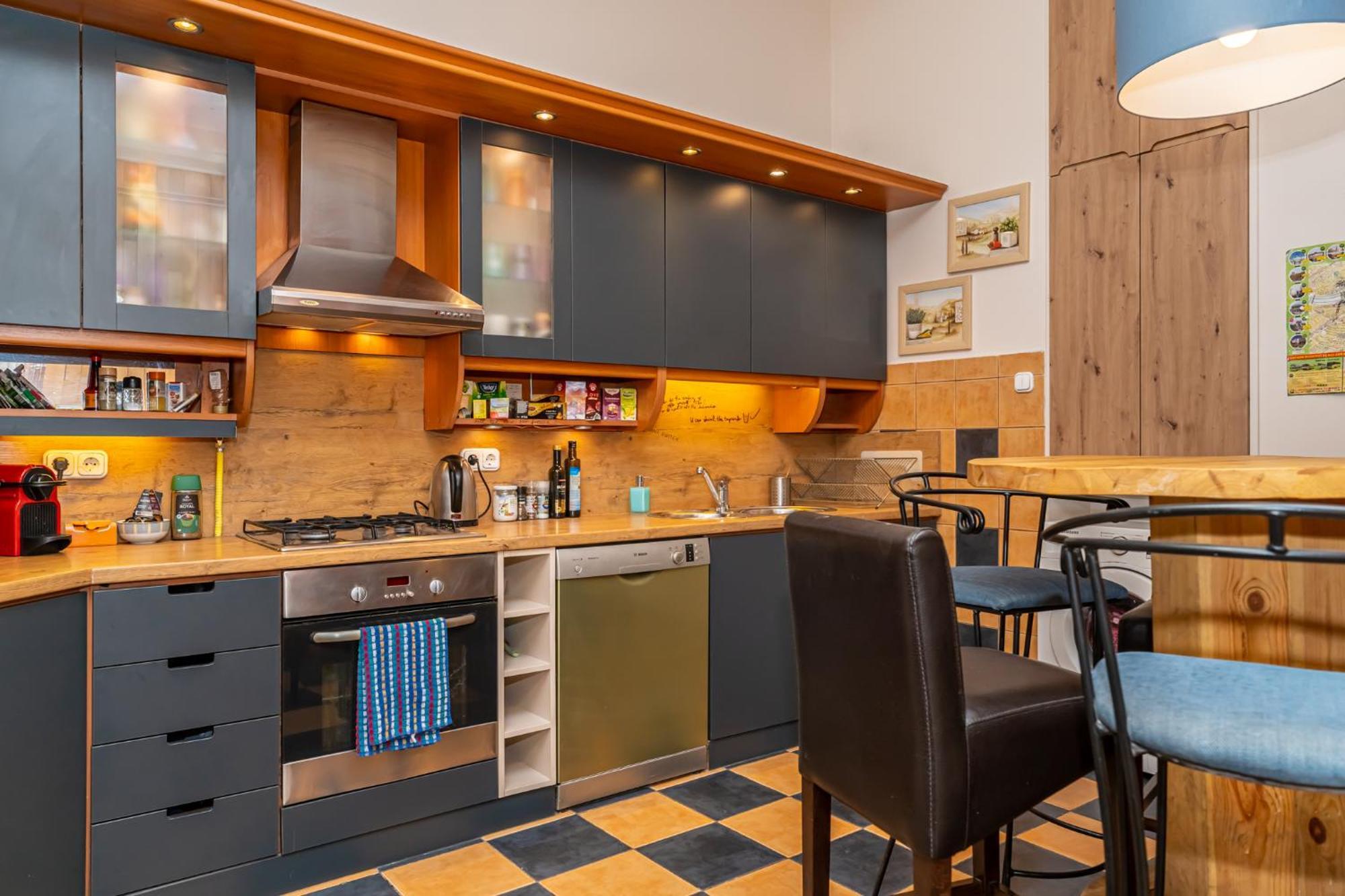Acacia Hostel